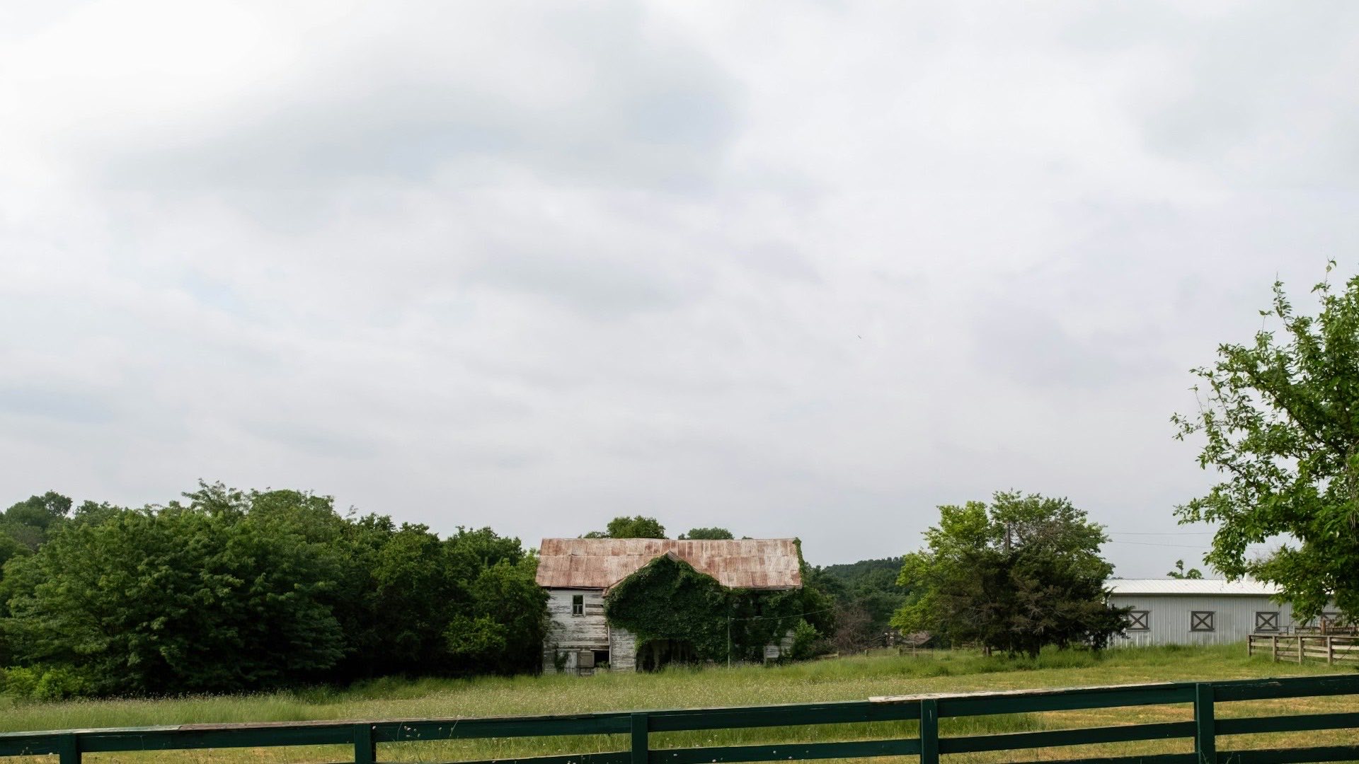 Rural East Texas house at golden hour representing common seller situations