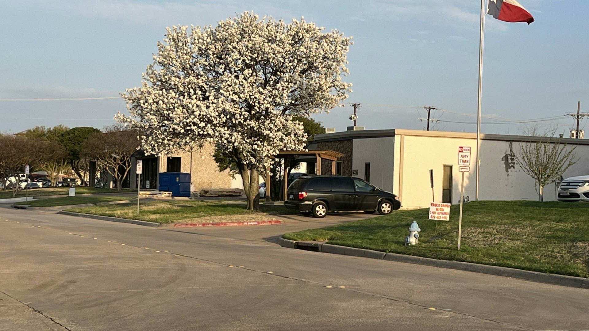 Handshake in front of a Texas mobile home after a cash sale